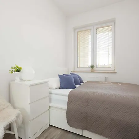 Apartamento Modern With Parking And Balcony By Renters
