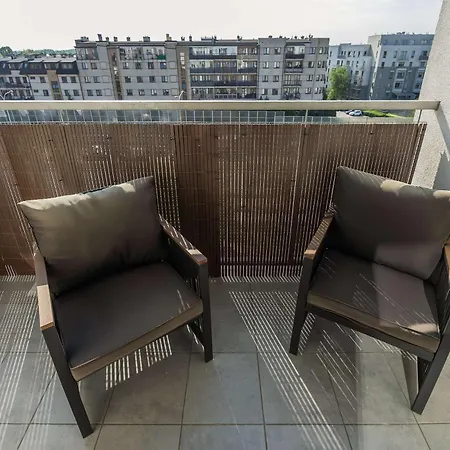 Apartamento Modern With Parking And Balcony By Renters *