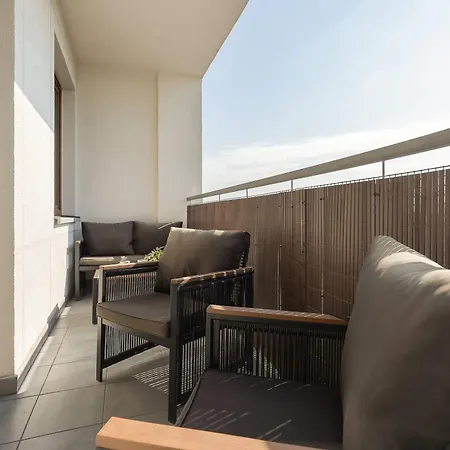 Modern With Parking And Balcony By Renters Apartamento *