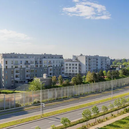 Modern With Parking And Balcony By Renters Apartamento *